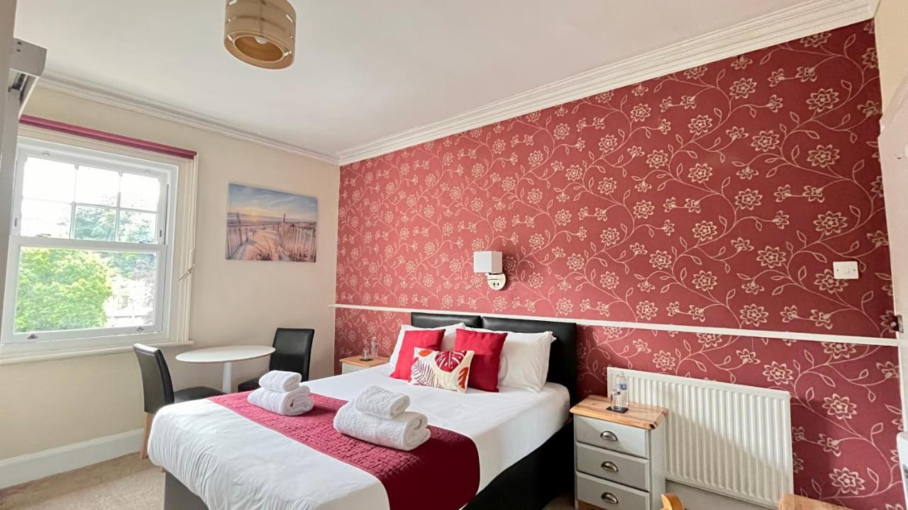 Tusker Lodge (Adults Only) Torquay Εξωτερικό φωτογραφία