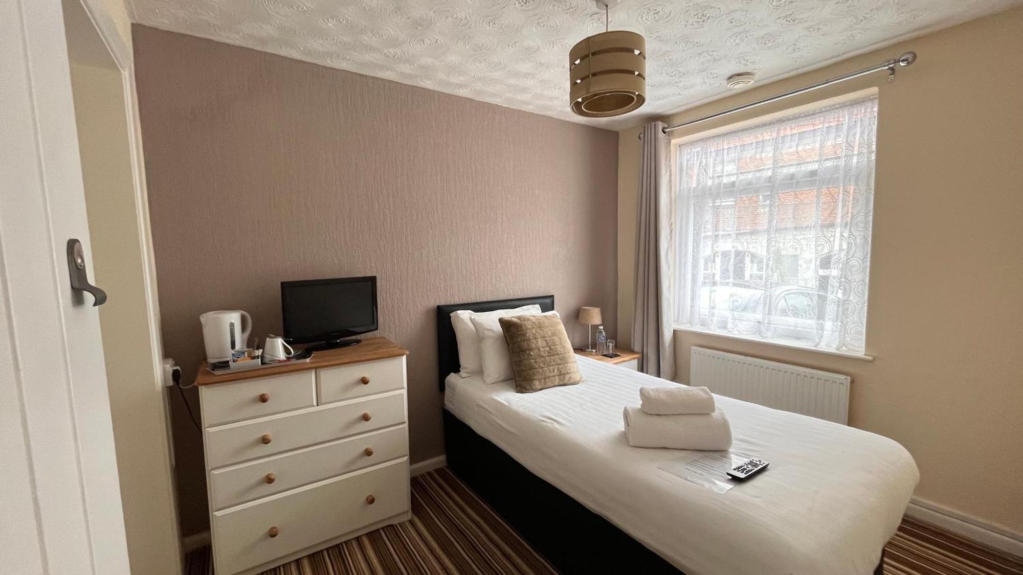 Tusker Lodge (Adults Only) Torquay Εξωτερικό φωτογραφία