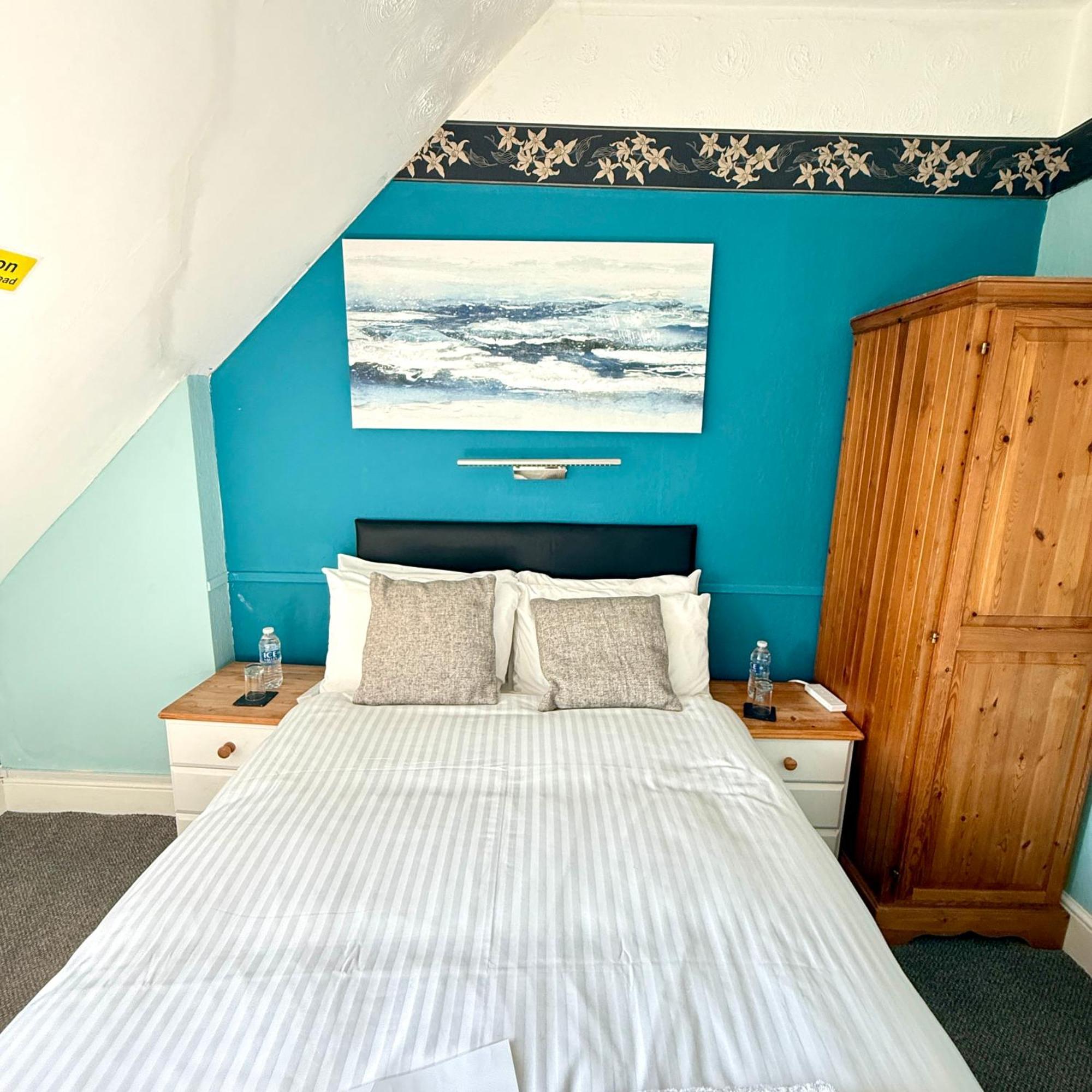 Tusker Lodge (Adults Only) Torquay Εξωτερικό φωτογραφία